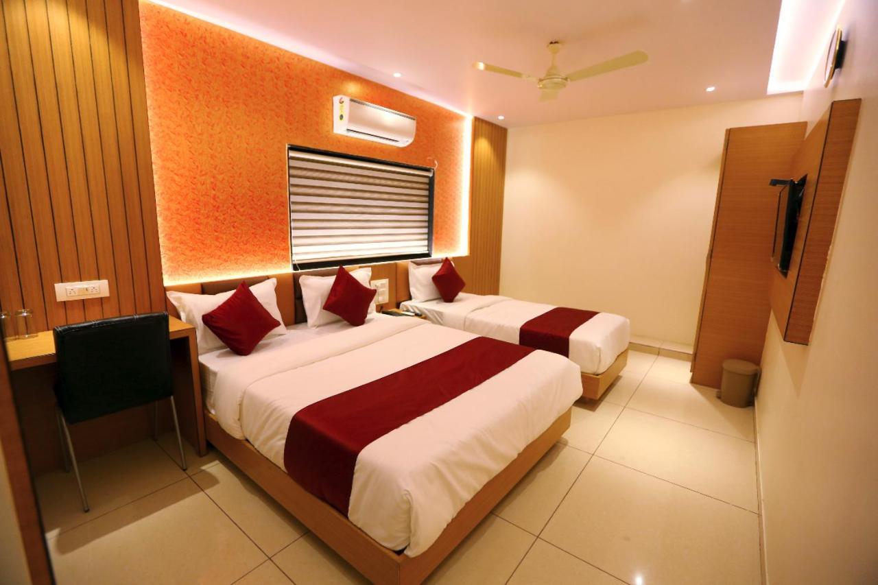 Hotel Hindustan Residency Thane Eksteriør bilde