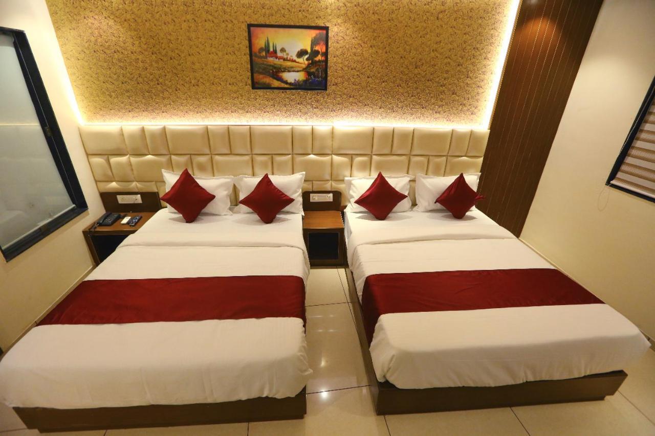 Hotel Hindustan Residency Thane Eksteriør bilde